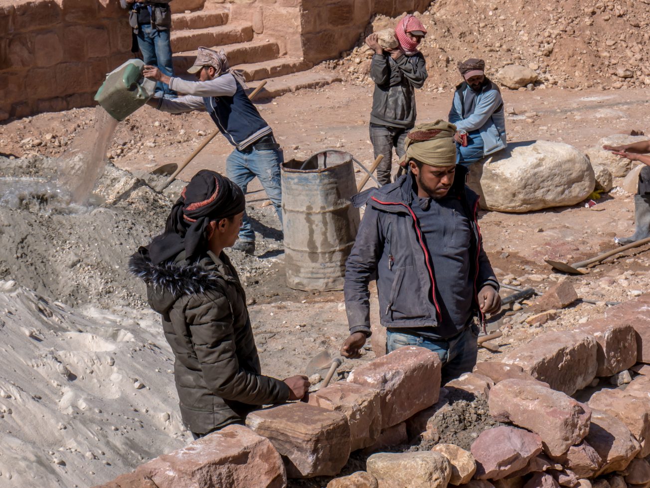 Jordánski robotníci v Petre